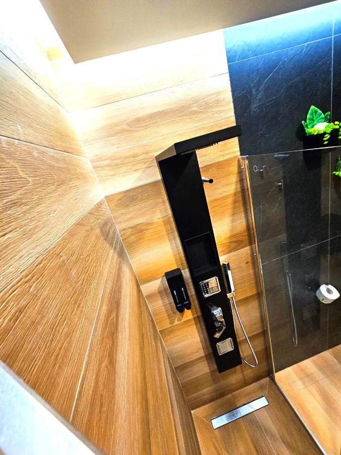 Trilogy Prestige - Central Premium Suites Lecce Exterior photo