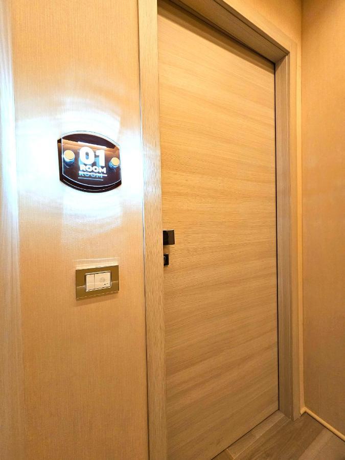 Trilogy Prestige - Central Premium Suites Lecce Exterior photo
